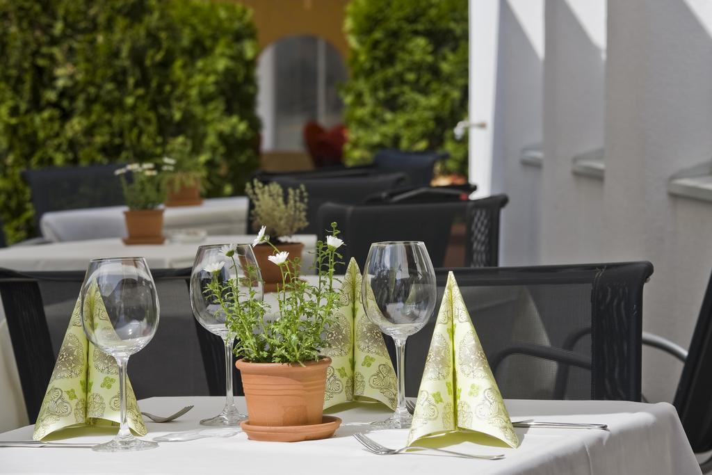 Hotel Zum Hasen Теренто Экстерьер фото